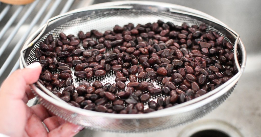 rinsing beans for black beans burgers