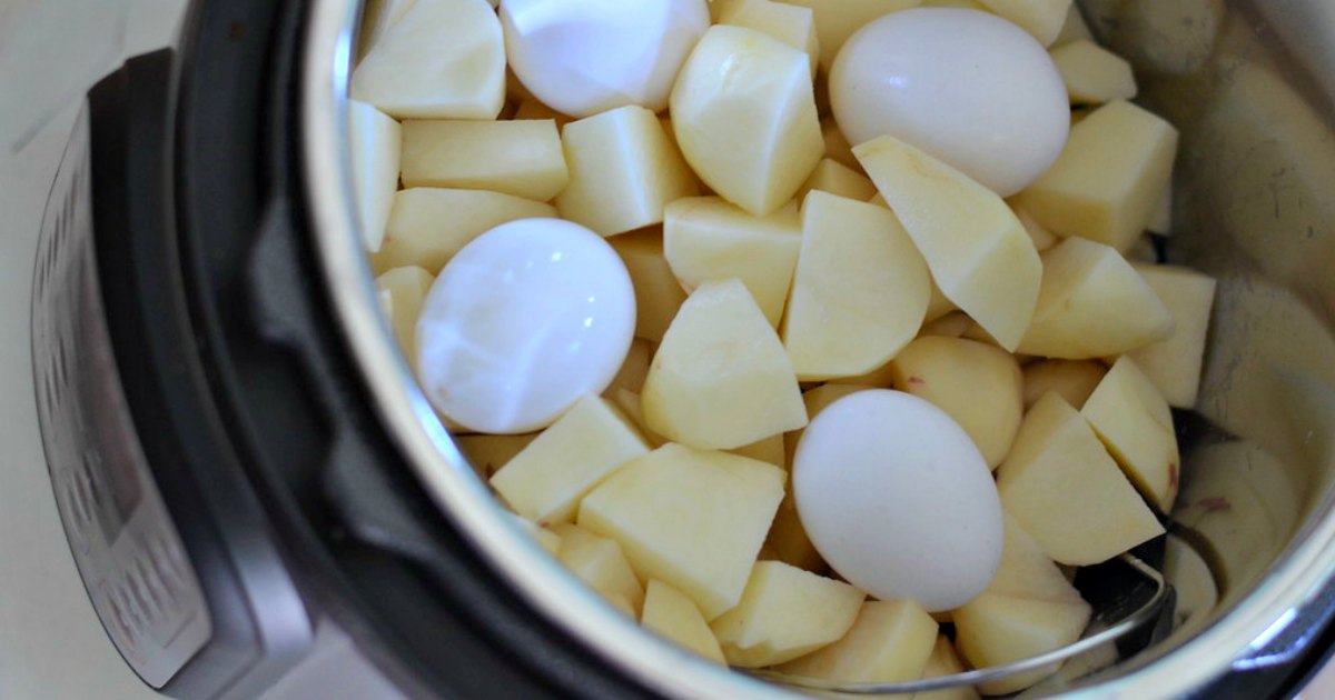 pressure cooker potato salad recipe &ndash; potatoes and eggs in the instant pot