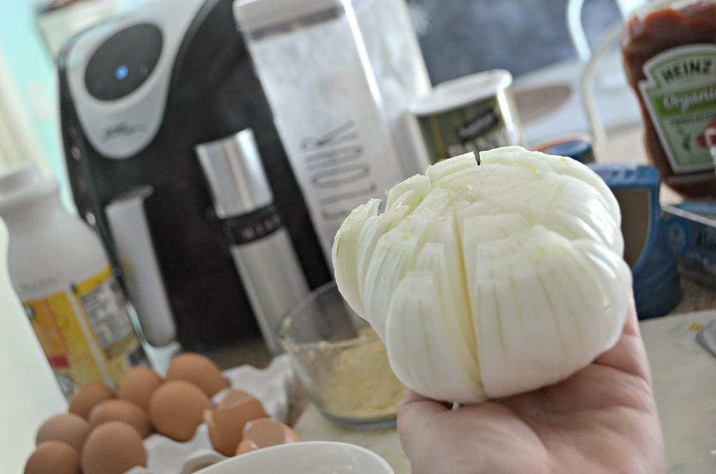 slices in onion for bloomin onion recipe