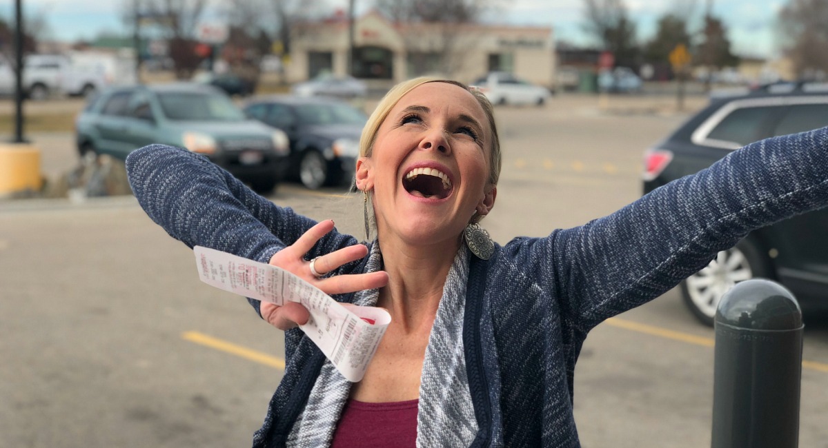 reasons saving money and couponing are always in style &ndash; saving money makes you feel confident and happy