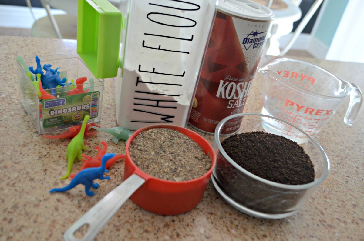 diy dinosaur surprise eggs &ndash; The ingredients