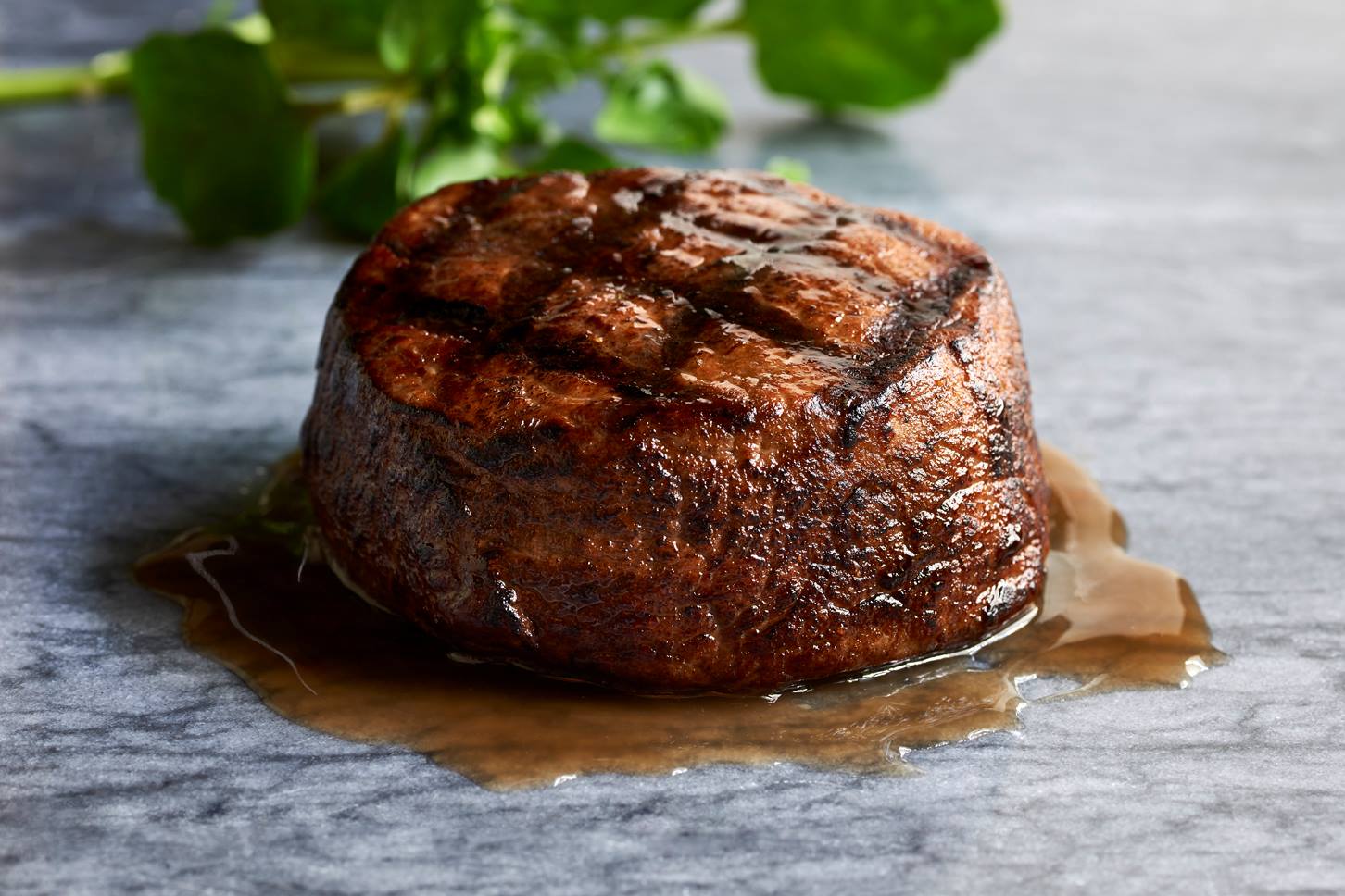 Halloween freebies and deals &ndash; Morton's Steakhouse Halloween event