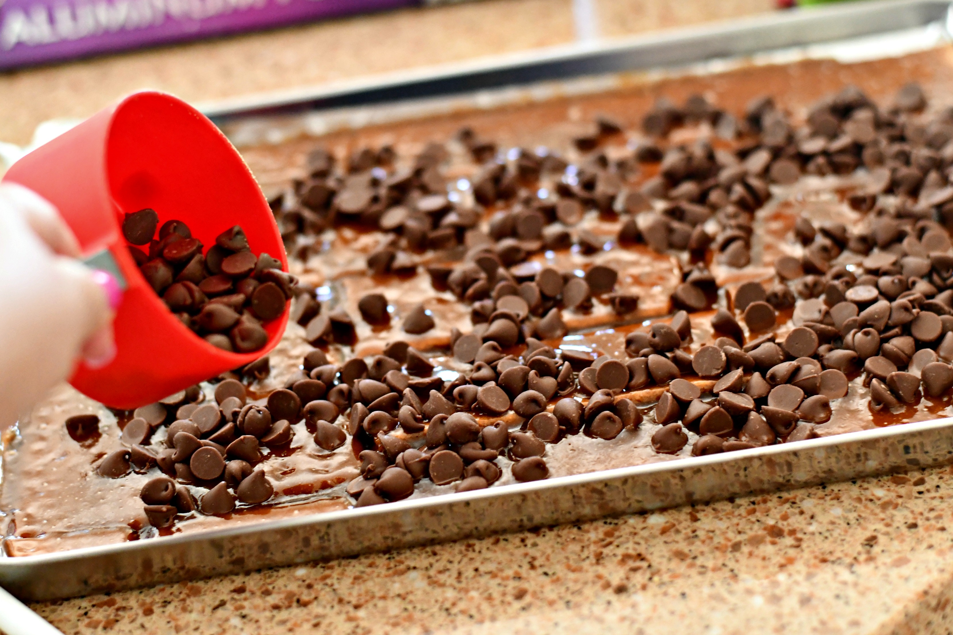 homemade christmas crack toffee &ndash; adding chocolate chips