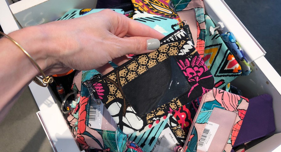 gift guide for teens &mdash; vera bradley zip id wallet