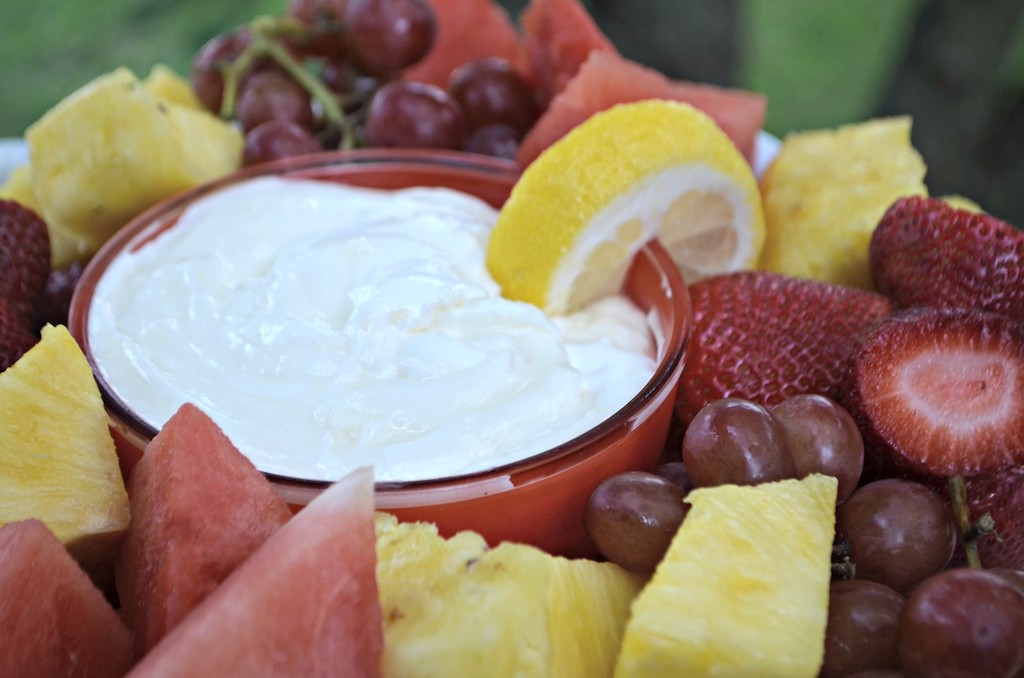 fresh fruit with cream cheese dip