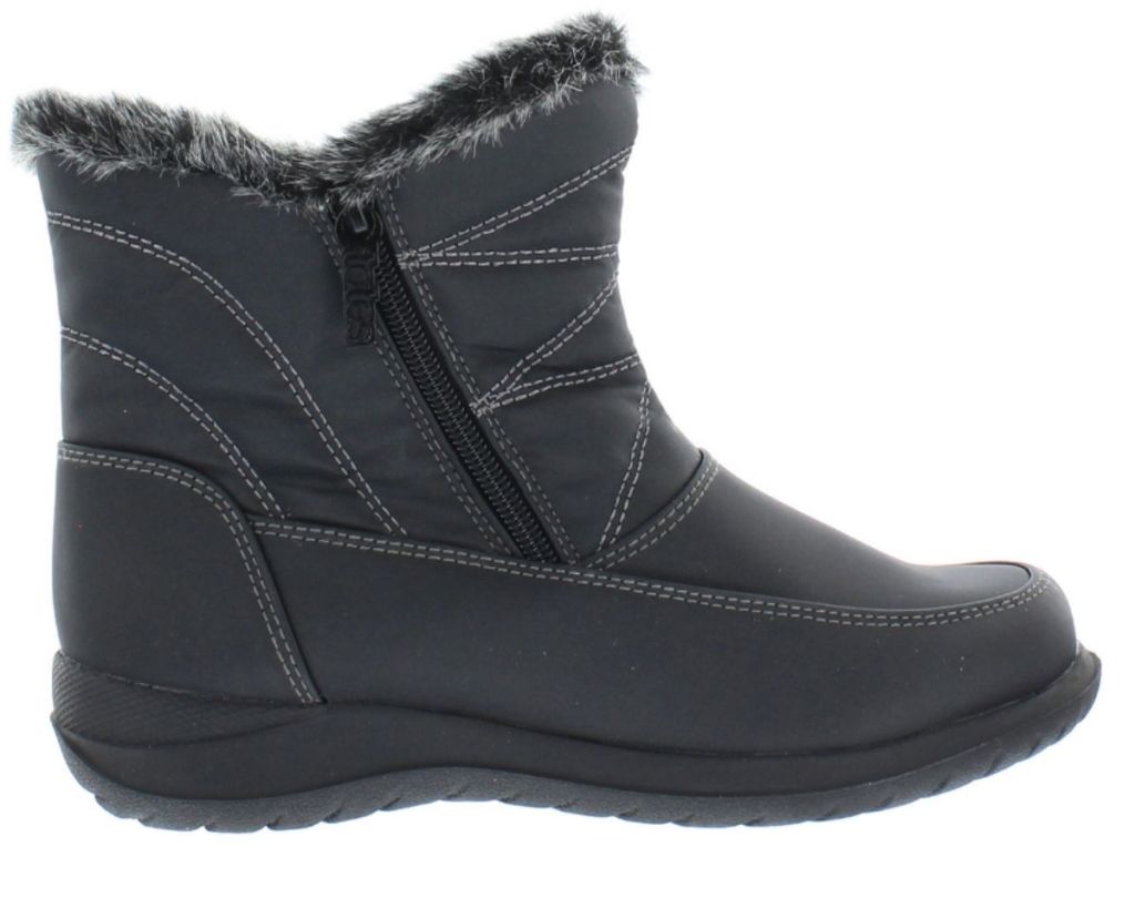 Totes Women's JCP Boots in black