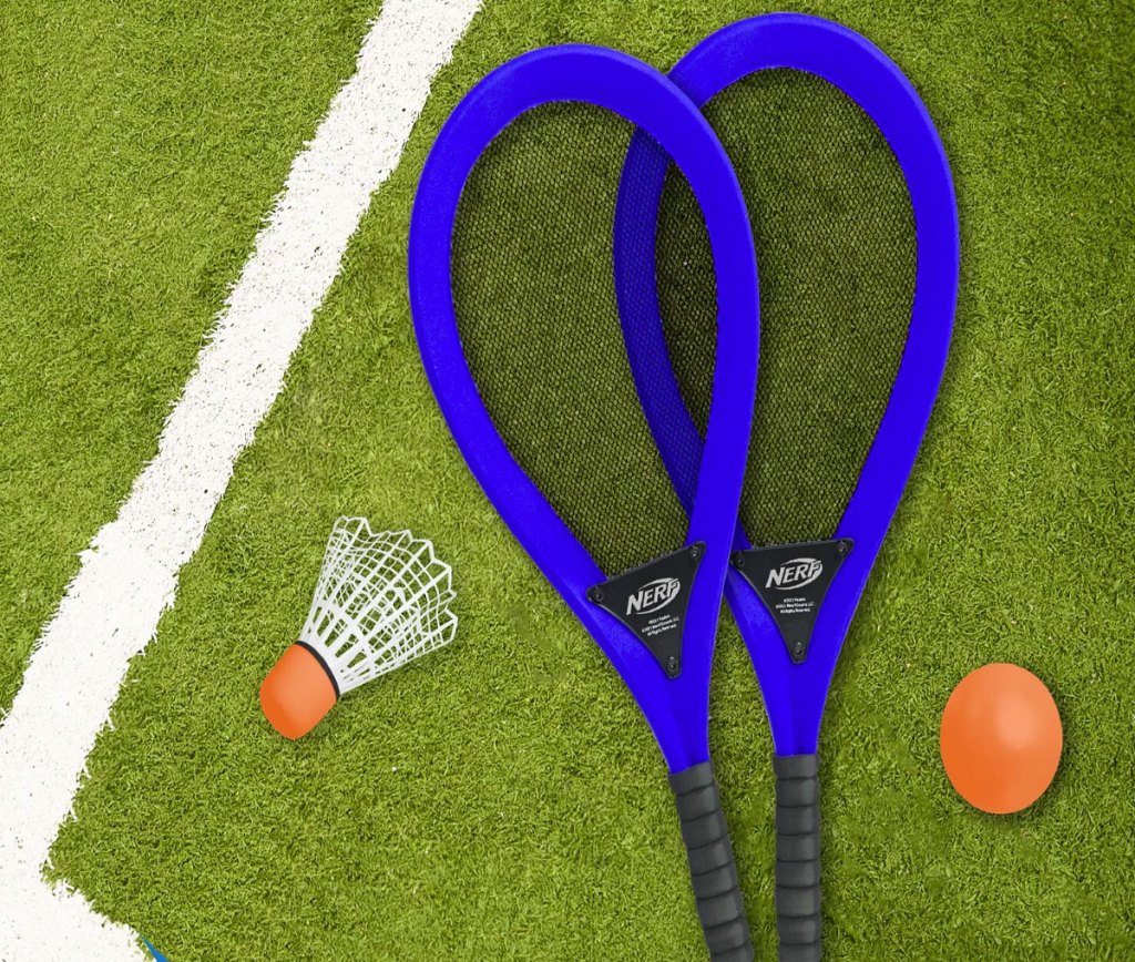 Nerf&nbsp;Jumbo Badminton Set on grass