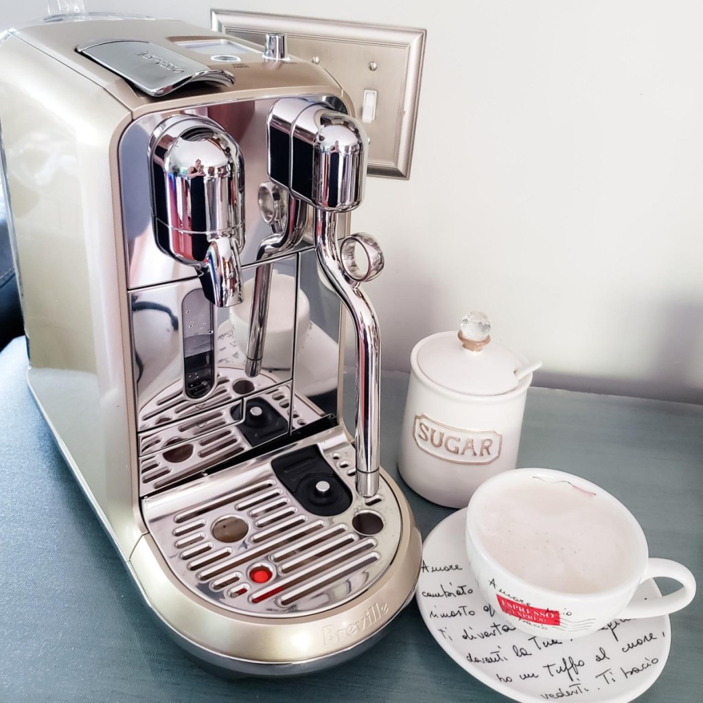 creatista pro nespresso maker breville