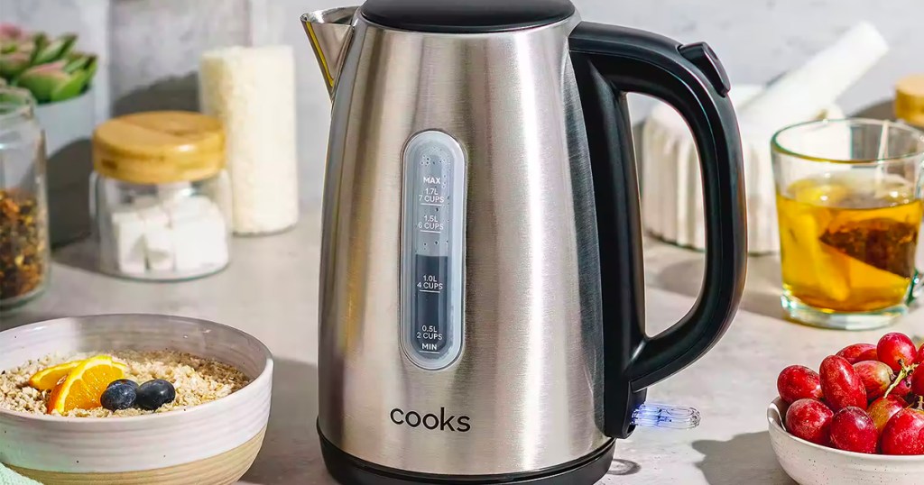 cooks electric kettle