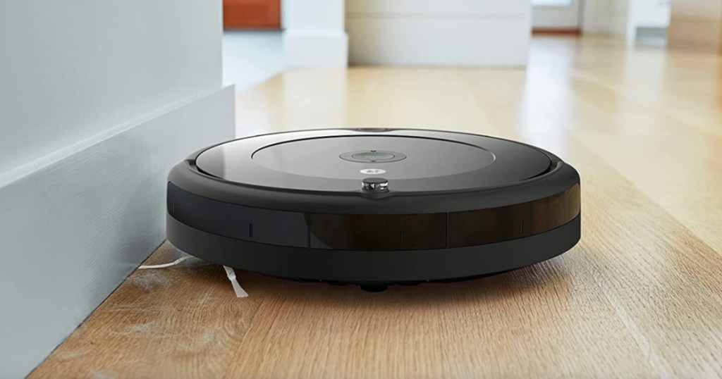 iRobot Roomba 692 Robot Vacuum