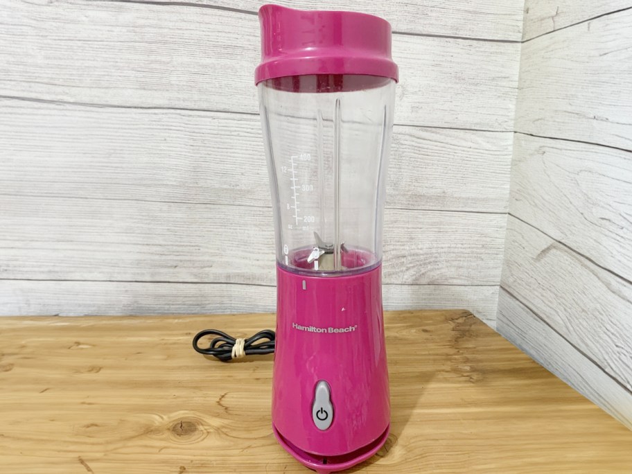 purple hamilton beach blender on table