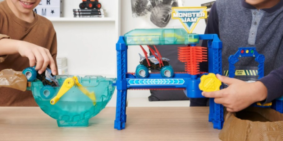 Monster Jam Megalodon Car Wash Only $25 on Walmart.com (Reg. $46)
