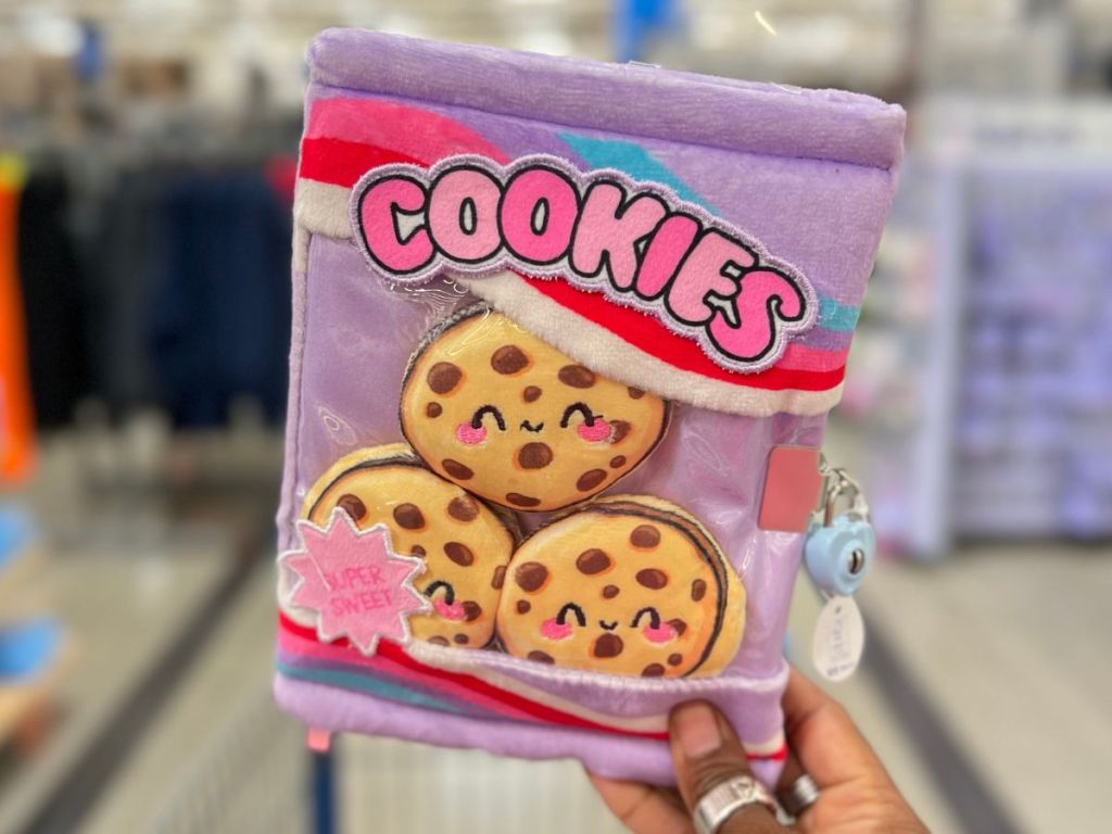 Claire&rsquo;s Lock and Two Keys Cookies