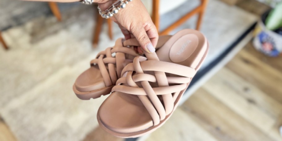 Baggallini Slides Just $32 Shipped (Comfy Soles w/ Arch Support!)