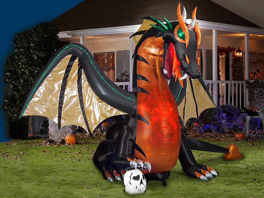 Member&rsquo;s Mark Pre-Lit Inflatable Dragon