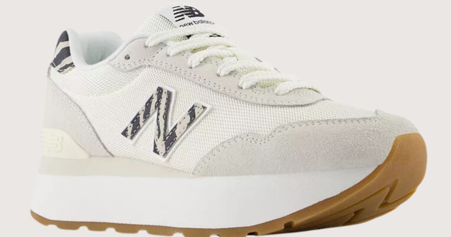 women's white and light grey New Balance shoe