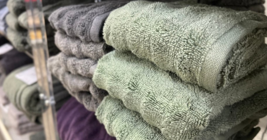ribbed bath towels on a store shelf