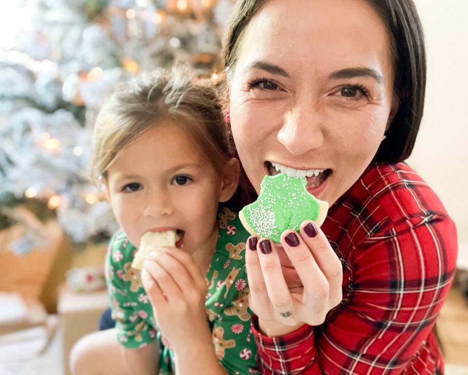 mom and daughter eating cookies