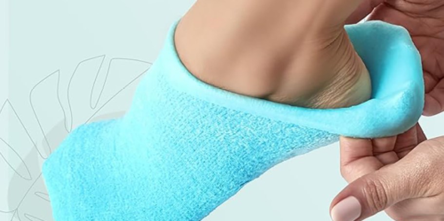 Moisturizing Gel Socks Just $6.98 Shipped on Amazon (Reg. $15)