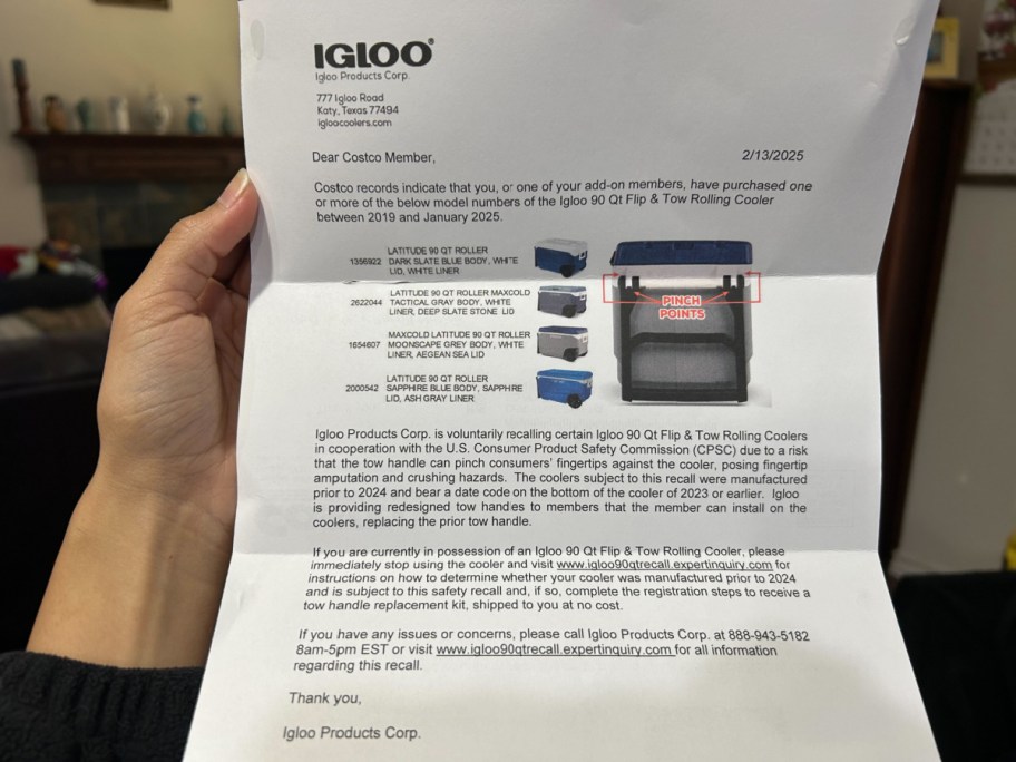 hand holding a recall letter from igloo