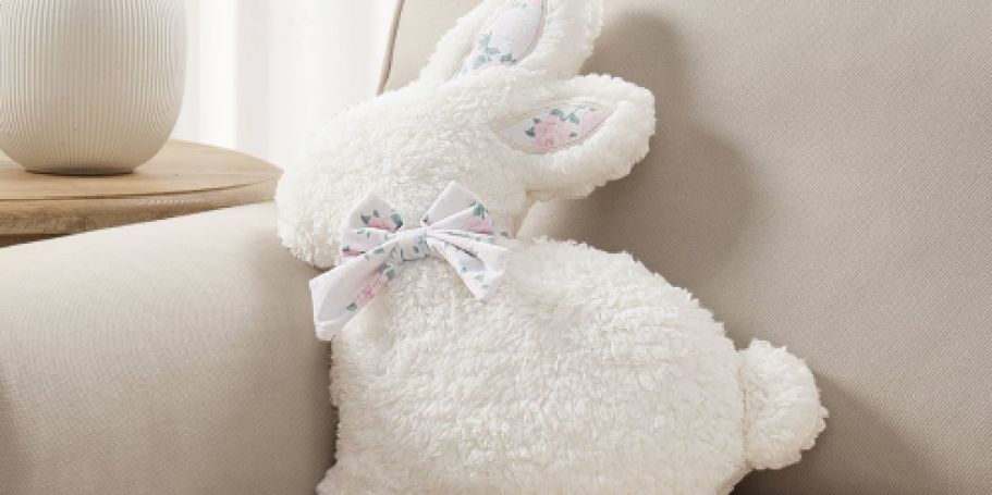 *NEW* My Texas House Easter Decor at Walmart (Under $15 Throw Pillows)