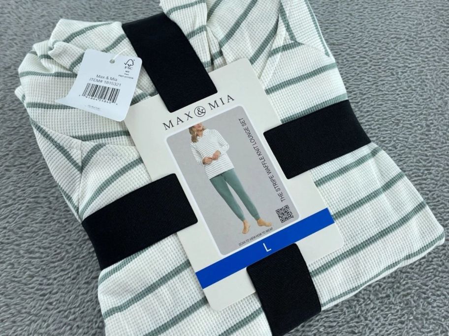 A woman's lounge folded and packaged