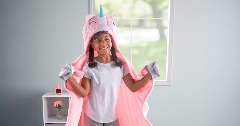 Unicorn Hooded throw