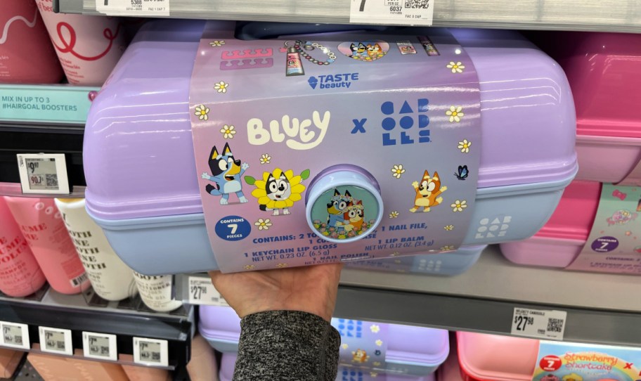 bluey caboodles set being lifted in store