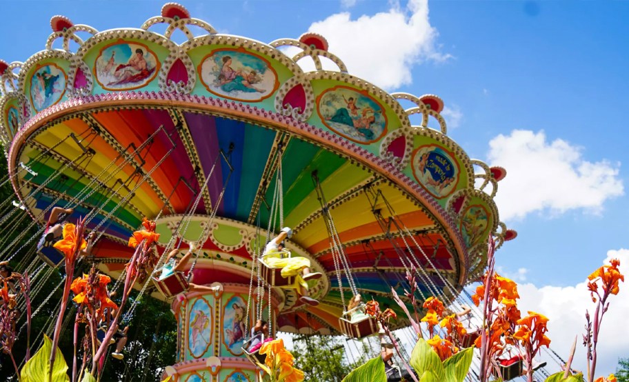 swing ride with kids