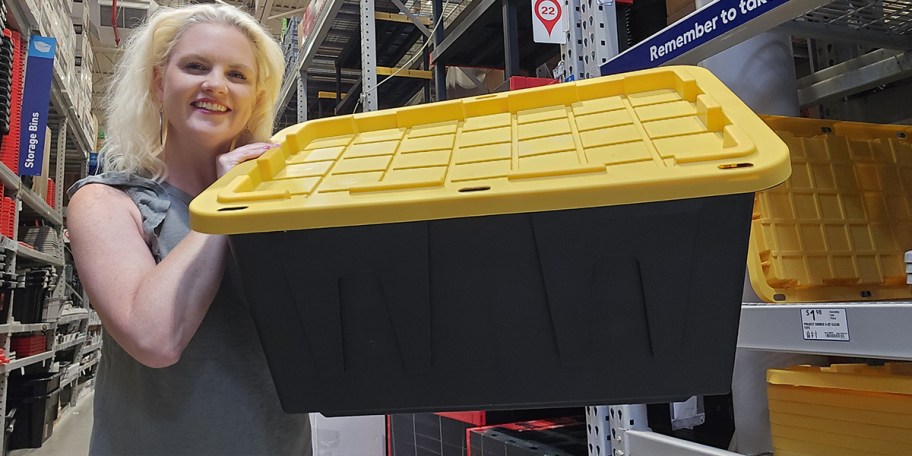 Project Source Commander 27 -Gallon Storage Tote