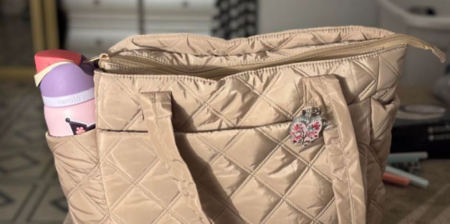 Quilted Carryall Tote Just $16.43 on Amazon – Lightweight, & Trendy