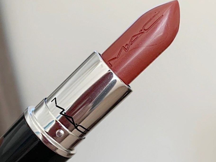 red mac lipstick 