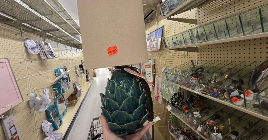 An artichoke lamp