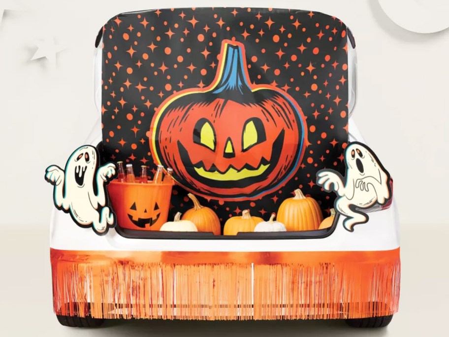 pumpkin and ghost themed trunk or treat kit