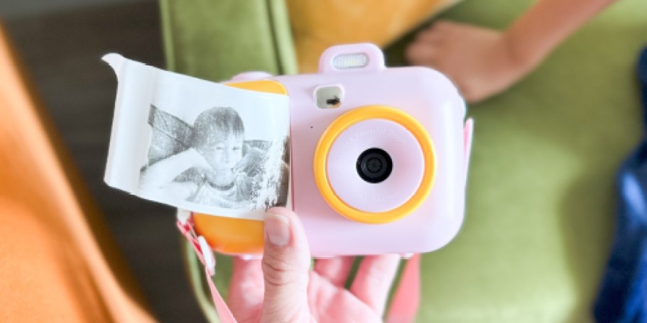OVER 50% Off Kids Instant Print Digital Camera on Amazon – Just $14.99!