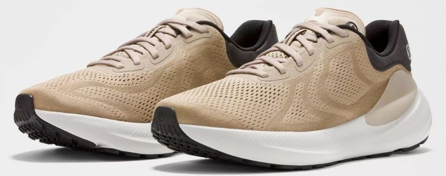 brown lululemon Men's Beyondfeel Running Shoes