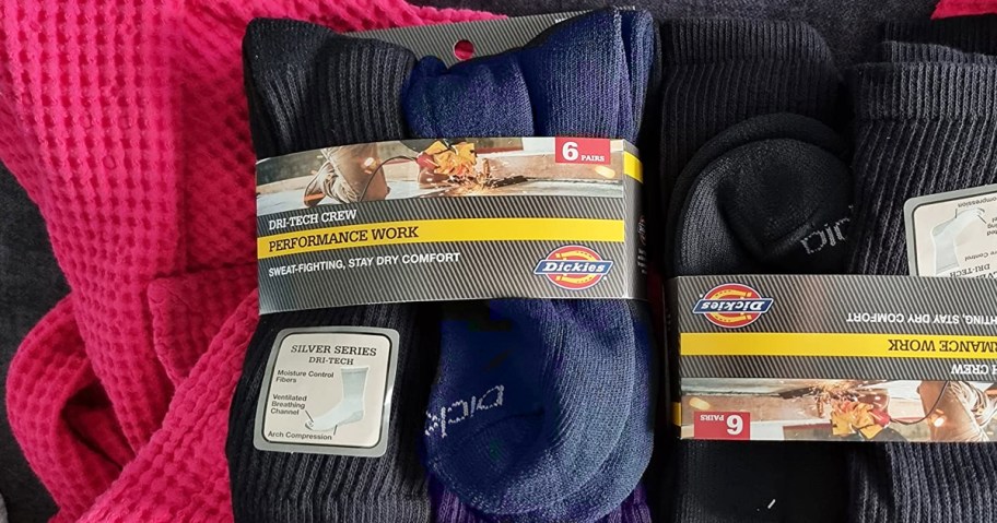 pack of black and blue dickies socks