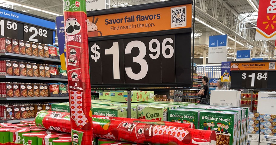 Jumbo Pringles Holiday Tube