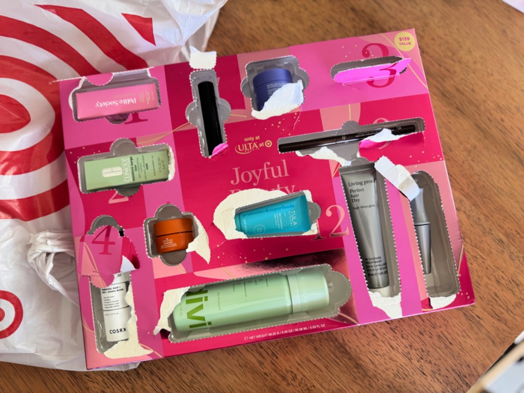 Pink advent calendar, full of beauty items