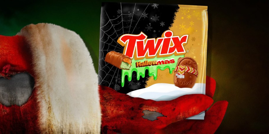 santa hand holding twix hallomas bag 