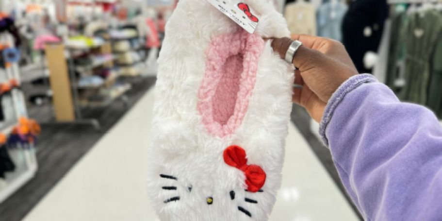 Target Women’s Plush Slipper Socks Just $8 (Reg. $12)