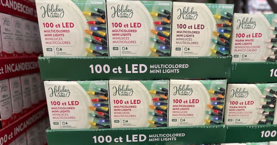 100-Count Christmas Lights at Lowe's