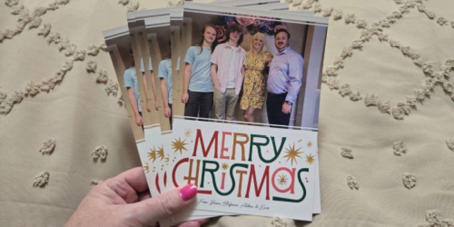 Best Black Friday Photo Christmas Card Deals | Personalized Designs from 39¢ Shipped!