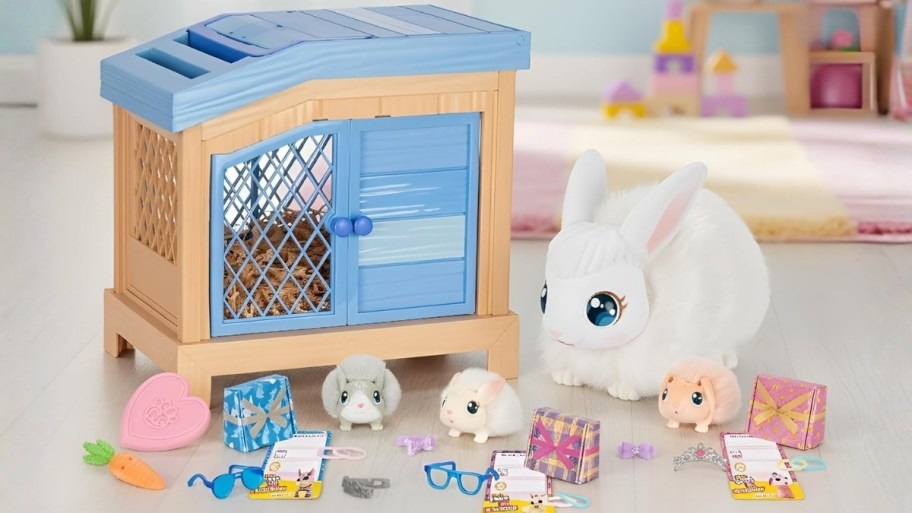 bunny hutch, mamma bunney 3 baby bunnies and accessories