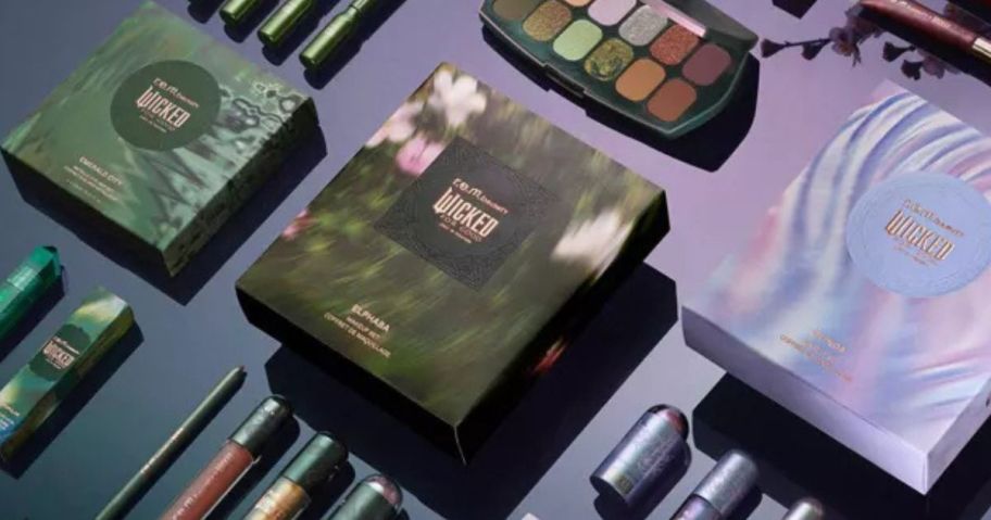r.e.m. beauty Wicked For Good makeup sets