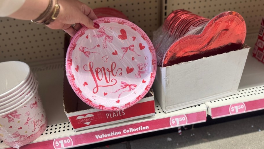 disposable plates