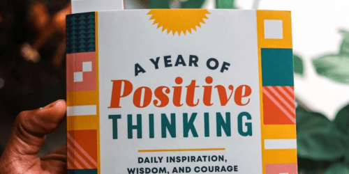 Top 10 Best Devotionals on Amazon (Last Minute Gift Idea)