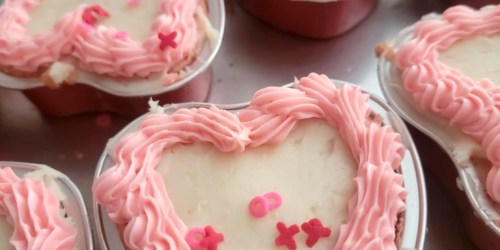 50 Mini Heart-Shaped Cake Pans w/ Lids Only $9.73 on Amazon (19¢ Each)