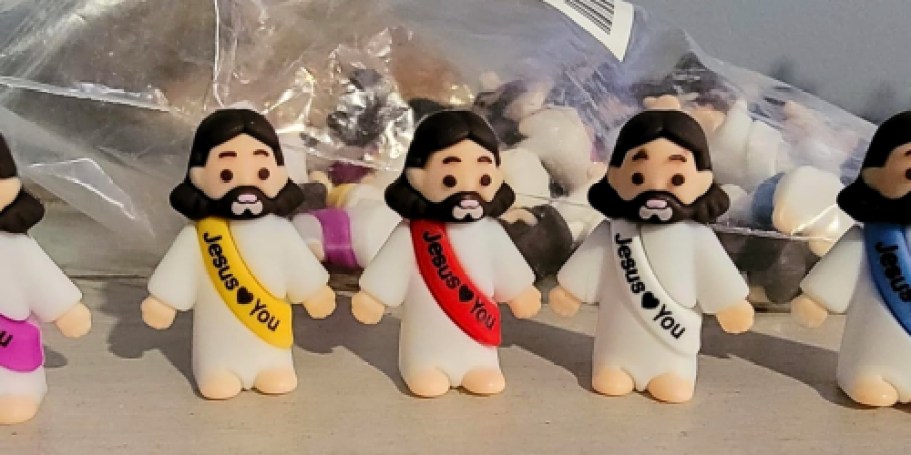 50 Tiny Jesus Figures Only $9.55 on Amazon (Reg. $16)