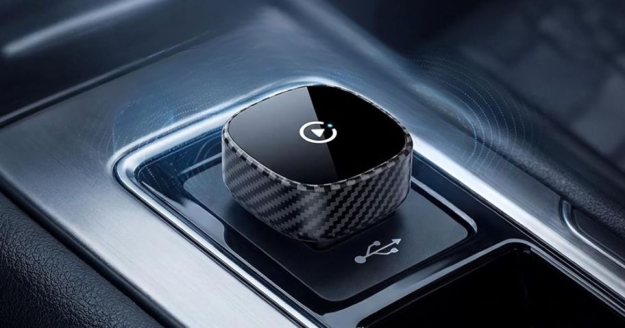 iGENJUN Wireless Apple CarPlay Adapter for iPhone & Android in car